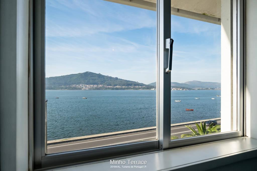 Апартаменты Minho Terrace Каминья Экстерьер фото